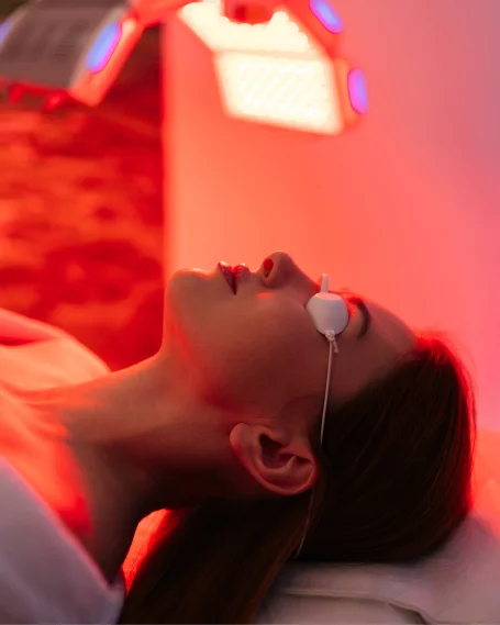 7 → Figure → anthony-nelzin-santos-fF1DWEA1qB8-unsplash